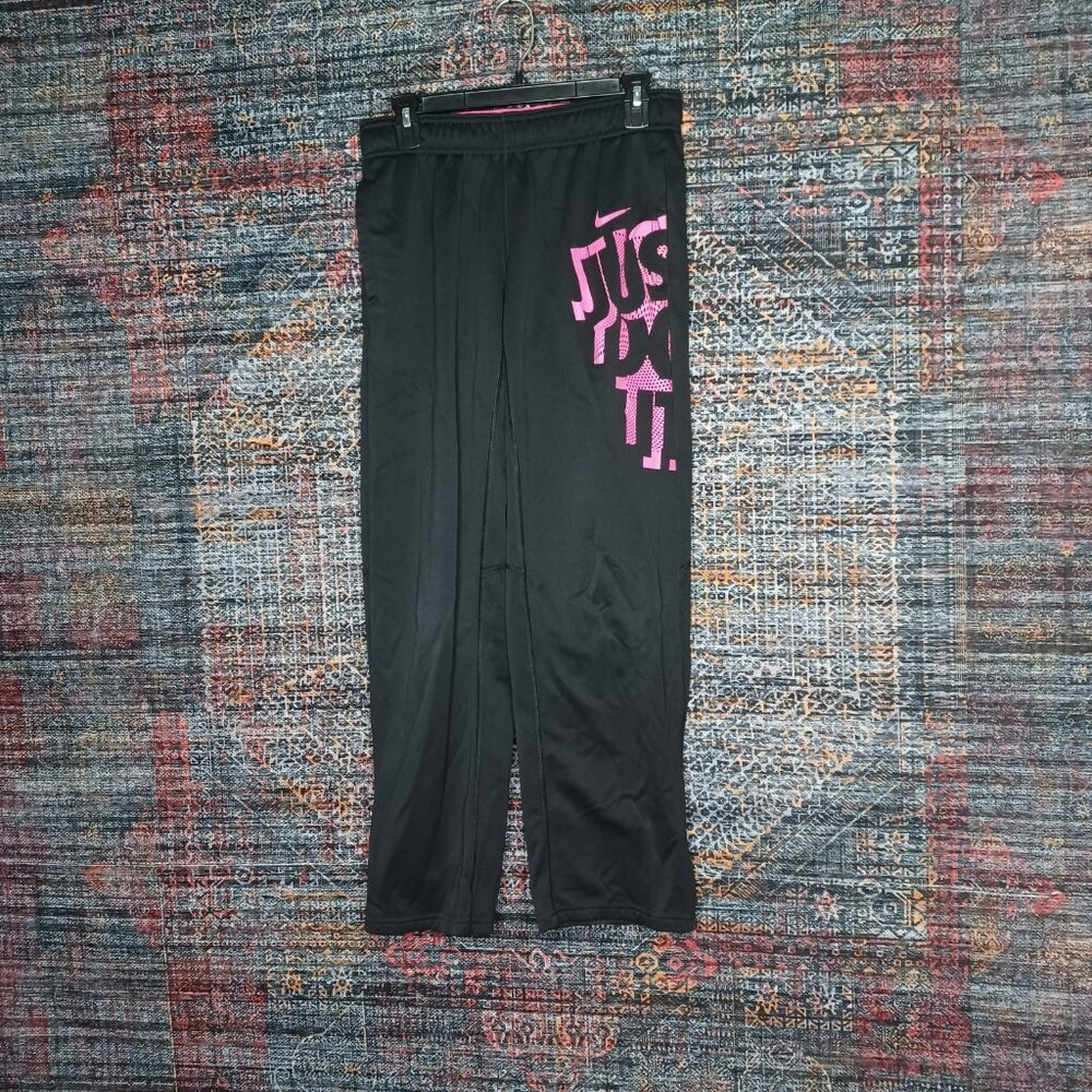 Nike womens black pink Therma Fit lined sweat pants M